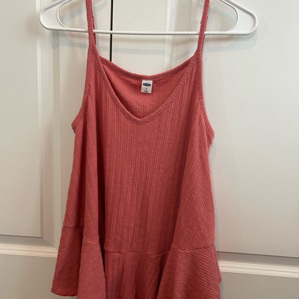 Old navy tank top size medium
